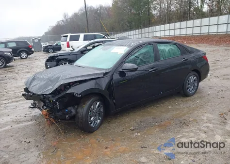 2024 Hyundai Elantra Hybrid Blue z USA, uszkodzony, nr VIN KMHLM4DJ6RU118017